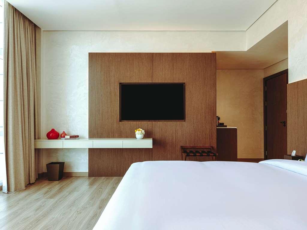 Moevenpick Hotel Jumeirah Village Triangle Dubaj Pokój zdjęcie